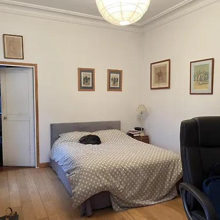 Versailles, Quartier Saint Louis Hotell